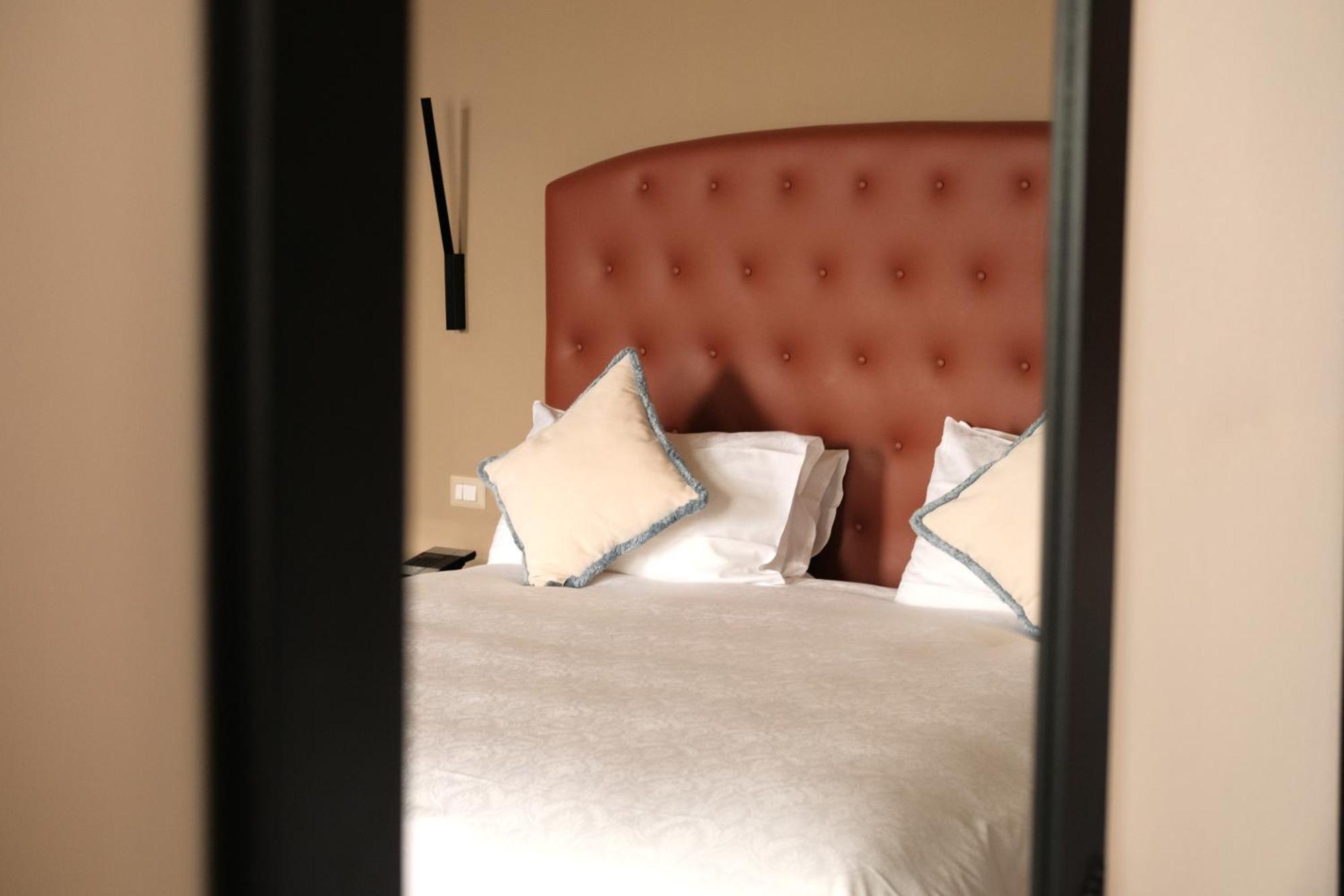 Hotel Royal Victoria, By R Collection Hotels Varenna Esterno foto